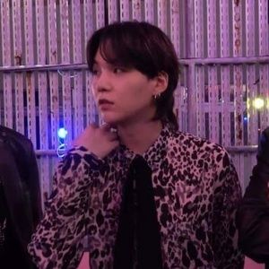 Meet your Posher, Toni